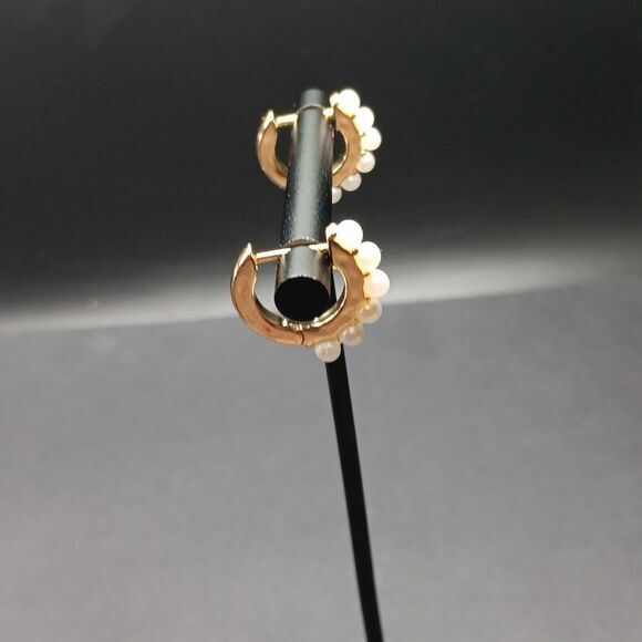 S925 Half Pearl Huggie Back Goldtone Women's Earrings New In Box - Picture 5 of 6